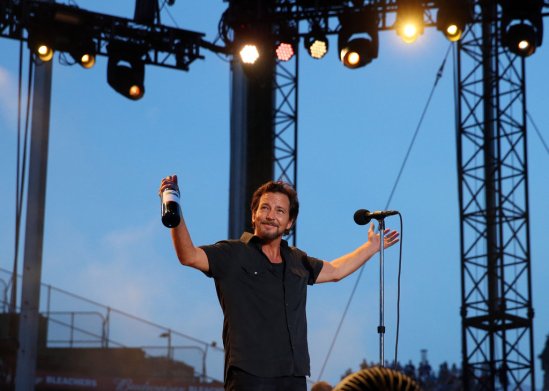 CT pearl-jam20.JPG
